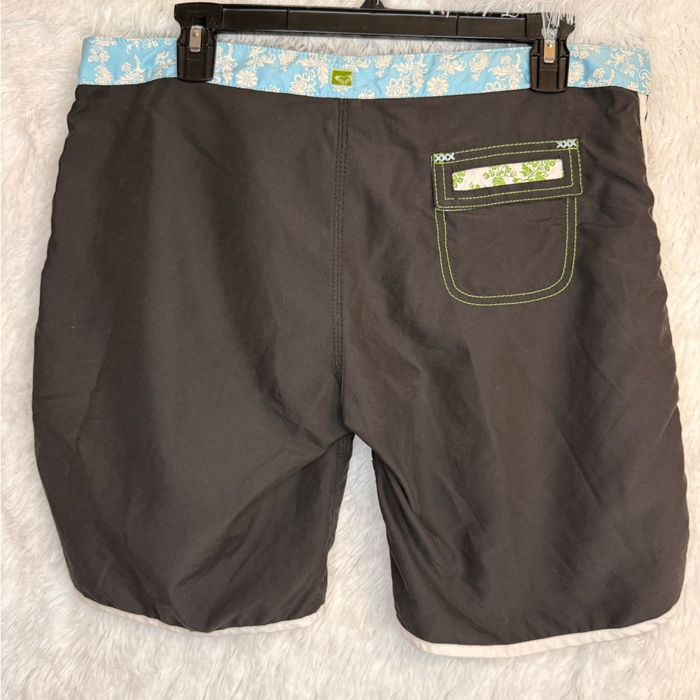 Roxy Black and Light Blue Board Shorts - Picture 11 of 16